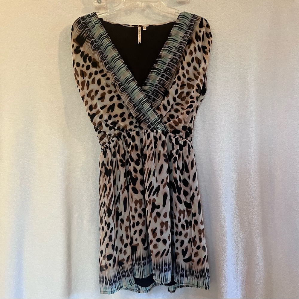 Petticoat Alley Animal Print V-Neck Dress